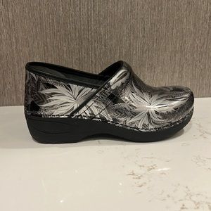 Size 38, Dansko Professional Clogs